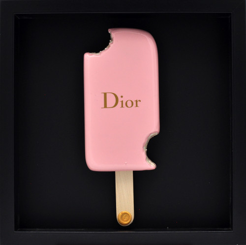 Snek + Dior (in frame)